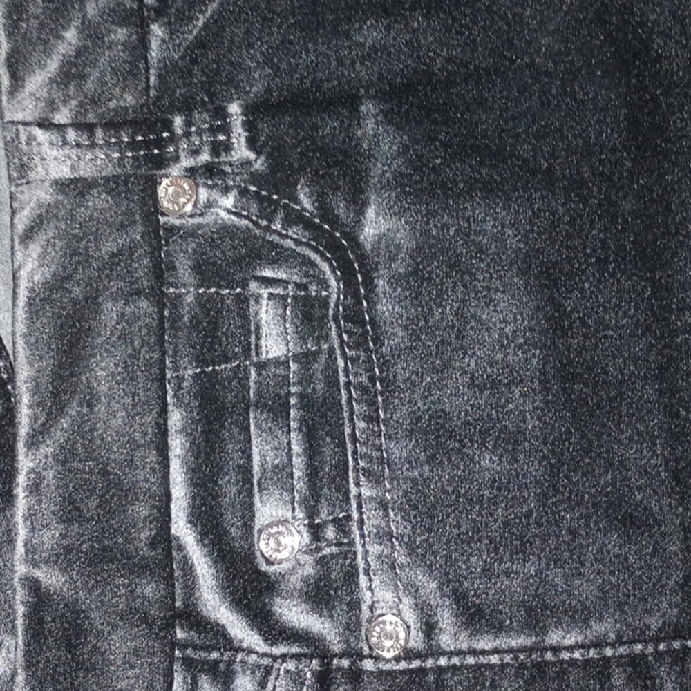 7 For All ManKind - Picture 2 of 9